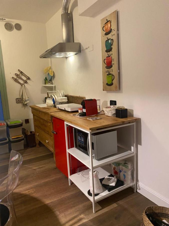 Estense 12 Appartamento In Centro Citta Ферара Екстериор снимка